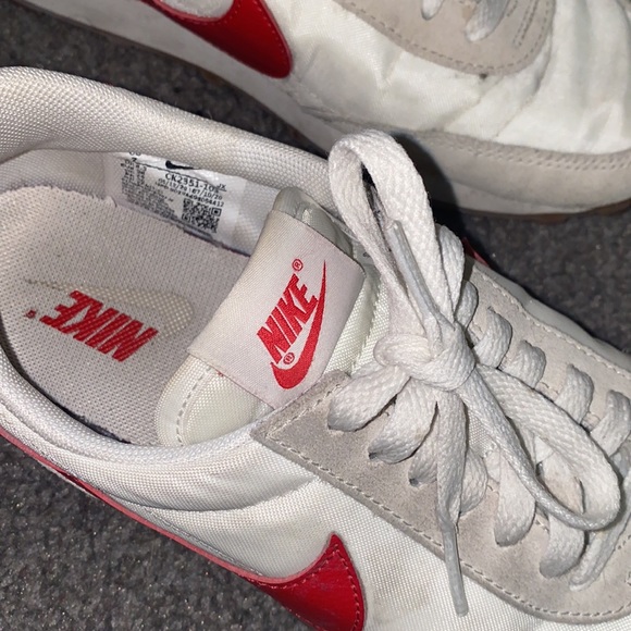 Nike Daybreak Sneakers - Picture 4 of 6